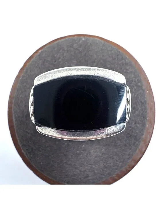Black Onyx Scroll Beaded Shoulders Ring Sterling Silver 925 Size 5.5