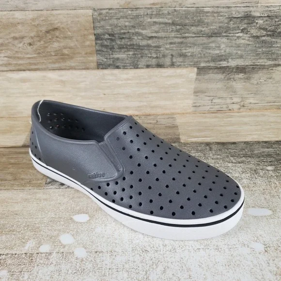 Native Miles Shoes Mens 8 / Womens 10 Dublin Gray Shell White Slip‎ On Sneakers