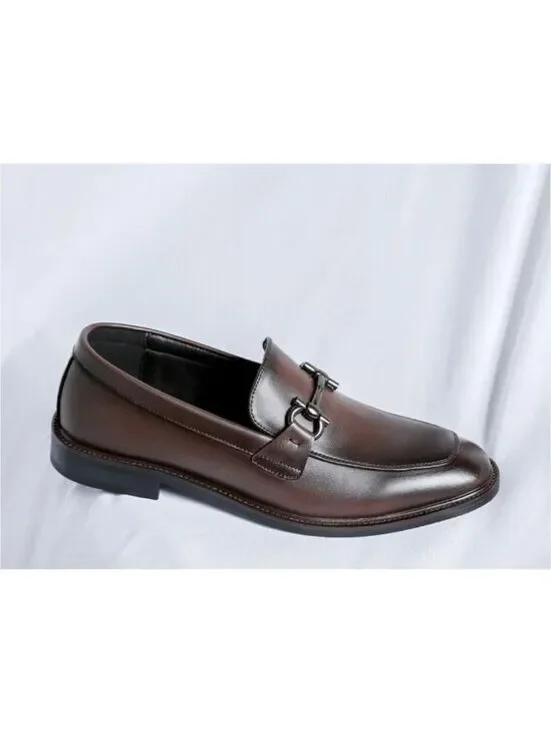 Men's Classic Brown Leather Loafers with Metal Bit Detail