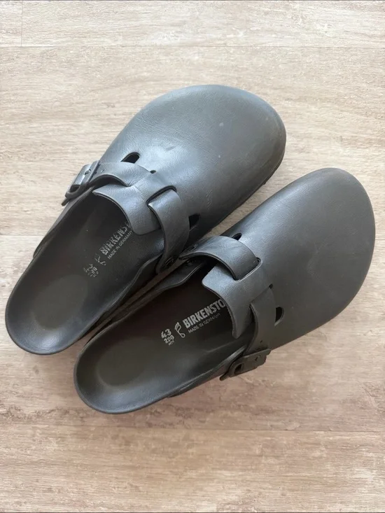 Birkenstock Eva Men’s Clog— Dark Gray / Black  see details