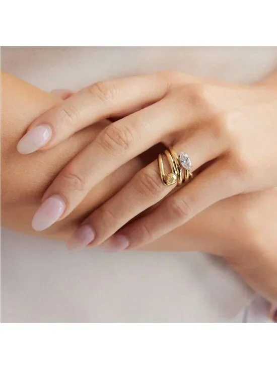 Diamond ring Q204
