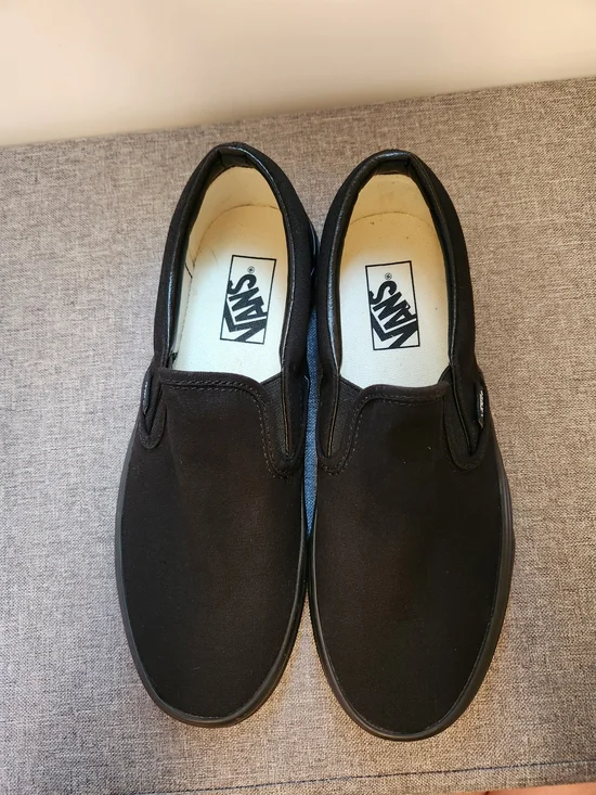 Vans Classic Slip-On Shoes - Black