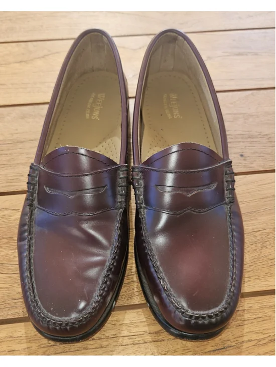 Classic G.H. Bass & Co Oxblood Cordovan Slip On Weejun Penny Loafers Size 8