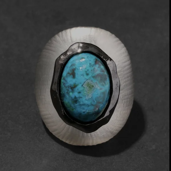 RARE ARCHIVE Authentic Alexis Bittar Molten Bezel Turquoise Lucite Ring