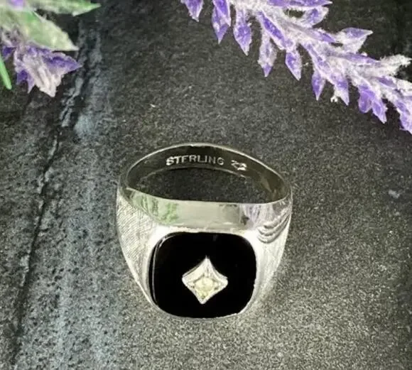 925 Sterling Silver Black Nephrite & CZ Ring Size 9