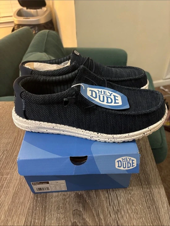 Hey Dude Men’s Wally Stretch Sox Navy size 10
