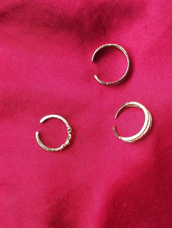 Gold Toe Rings