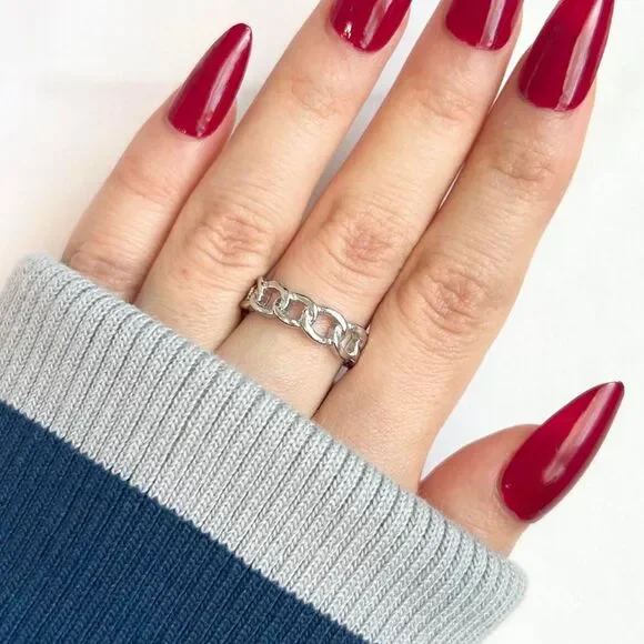 Vintage Inspired Luxury Silver Tone Ring