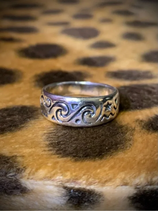 Vintage Wave Celestial 90's Sterling Silver Ring size 5
