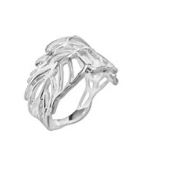 Silver Openwork Leaf Ring