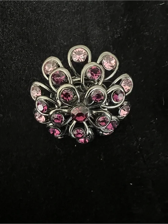 Silver-Tone Pink Crystal Flower Expandable Ring