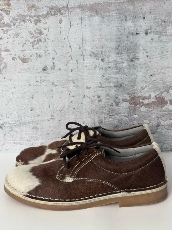 UWEZO Cowhide Derby’s - Brown / Cream
