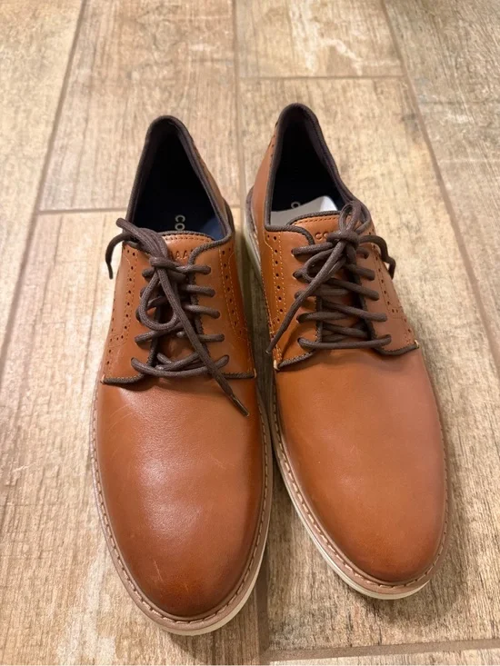 Cole Haan Brown Leather Derby Shoes with Dark Brown Laces