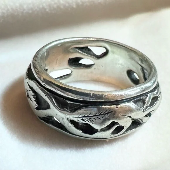 Vintage 90s Abstract Sterling Silver Ring Band (7)