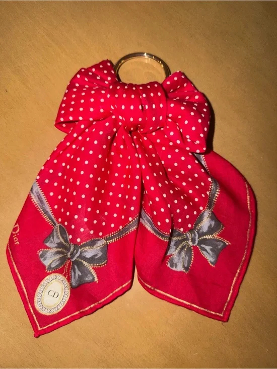 Christian Dior bow scarf