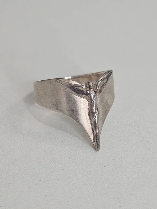 925 Lavaggi Angel Sterling Silver Ring Size 8 US
