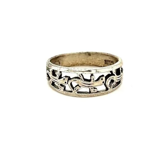 925 Lizard Ring‎