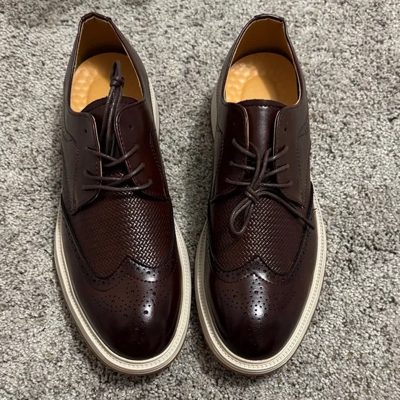 Men's Dark Brown Leather Wingtip Dress Shoes