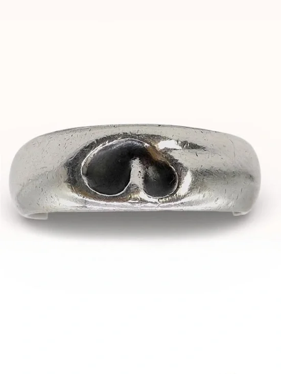 Tiffany & Co. Elsa Peretti Sterling Silver Carved Heart Ring Size 6.25