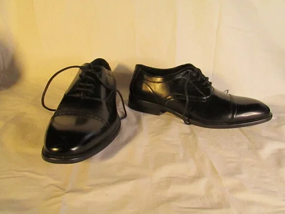 Nine West Black Oxfords