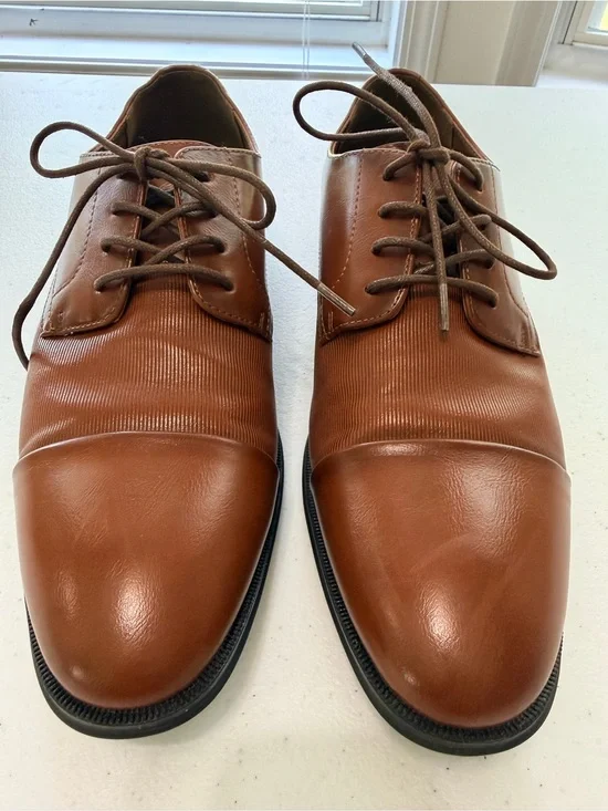 Men's Tan Leather Lace-Up Oxfords