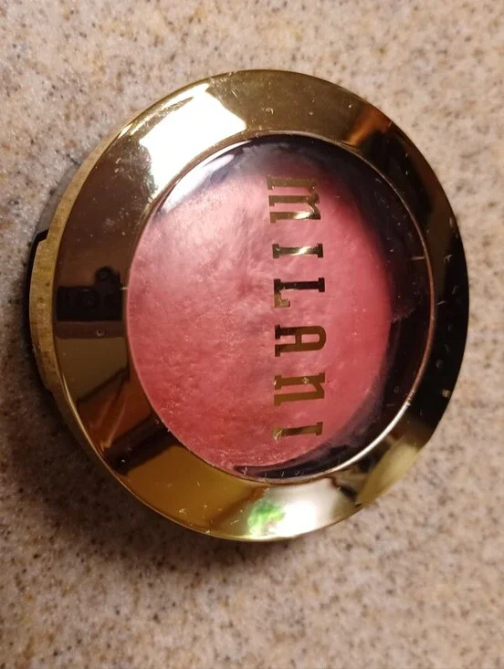 × Milani Shimmering Baked Blush in Dolce Pink