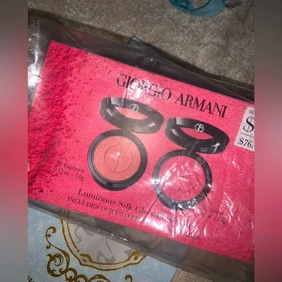 Giorgio Armani Luminous Silk Glow Blush  set NIB  MAKEUP Sephora