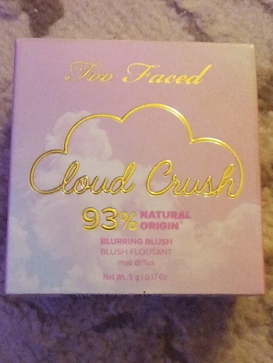 Too Faced Cloud Crush Blurring Blush - Light Pink