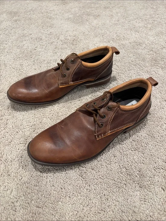 Steve Madden Brown Leather Lace-Up Casual Shoes