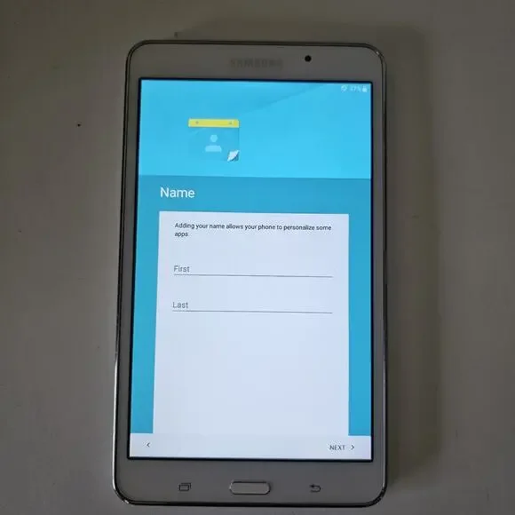 Samsung Galaxy Tab 4 SM-T535N 16GB, Wi-Fi + 4G (Unlocked), 7