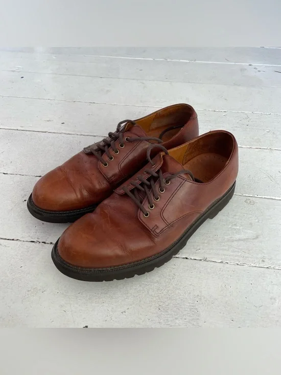 Vintage Rockport leather Oxford shoe.