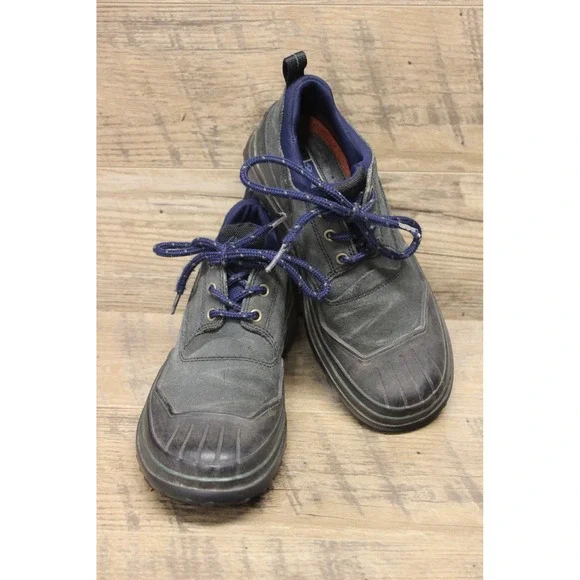 Clarks men's waterproof Muckers suede‎ duck shoes 6M