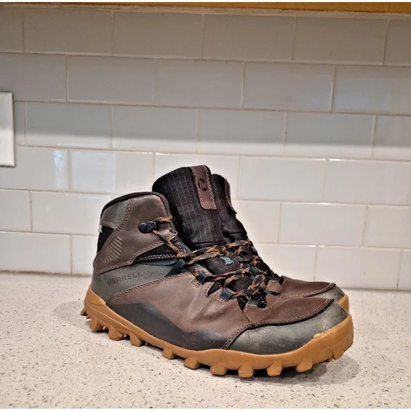 Size 9 Men's Merrell Overlook 6 Ice+ Waterproof Snow Boots Black/Brown