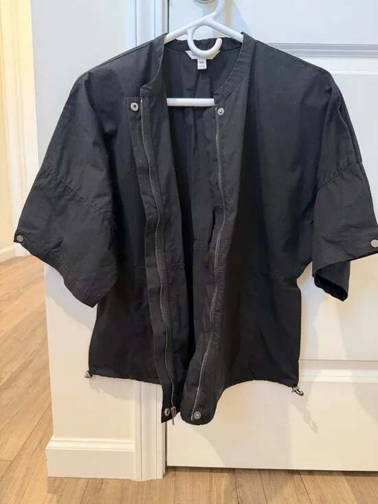 Banana Republic Stretch-Cotton Puff-Sleeve Top in Black
