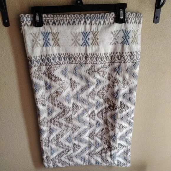 Pottery Barn Embroidered Chevron Aztec Print 16