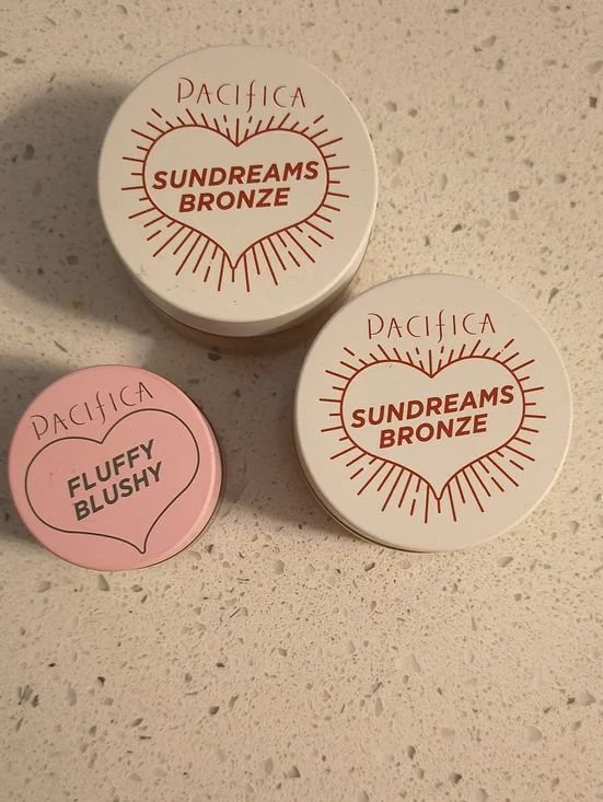 Pacifica Sundreams Bronze & Fluffy Blushy Trio - White & Pink