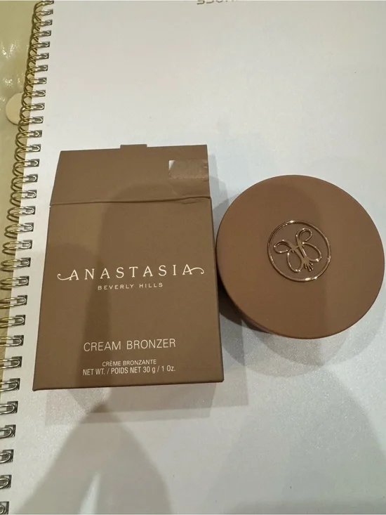 Anastasia Cream Bronzer