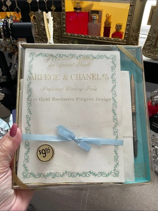 ✨VINTAGE Chanel Arpège & Chanel #5 Perfumed Writing Set✨New Unused Vintage