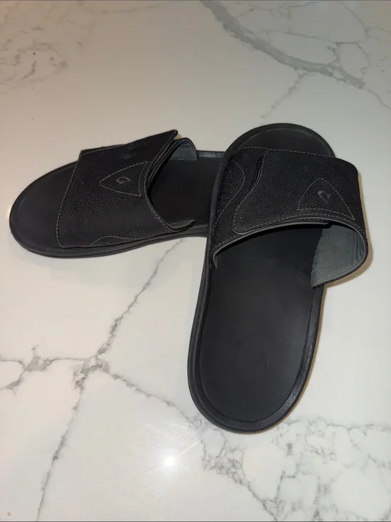 Men’s Black OluKai Nalu Slide