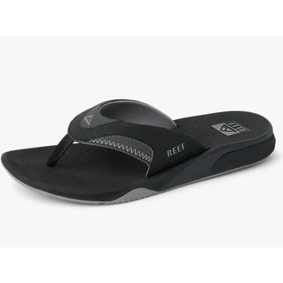 Reef Fanning Flip Flop Men's Black Sandals With Bottle Opener Size 8. New