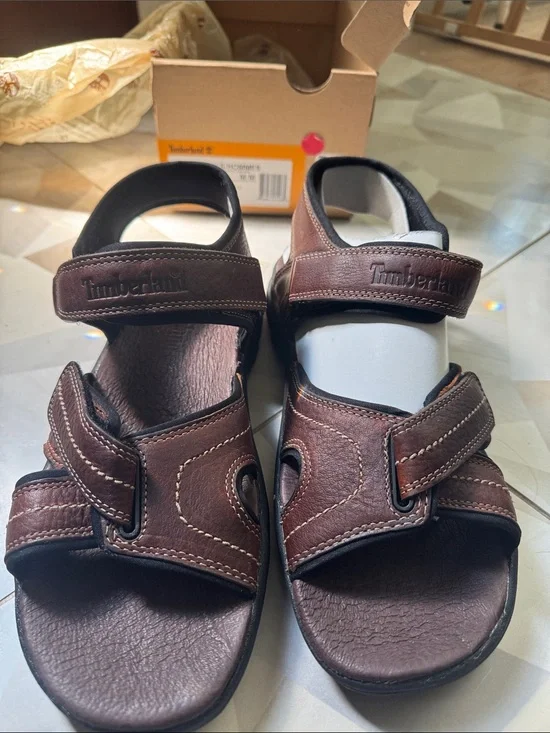 Brand New: Timberland Brown Leather Men’s Adjustable Velcro Sandals