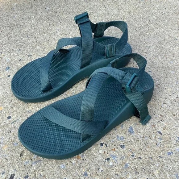 Chaco Z1 Classic Sandals Mens 12 Forest Green Hiking Strappy Sport Shoes J107151