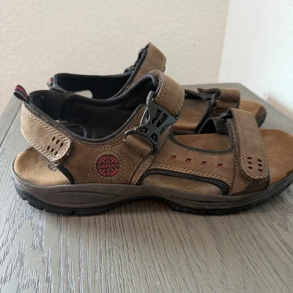 Dunham Mens Brown Leather Adjustable Strap Sport Sandals DAI04BR 88 Size 12‎ D