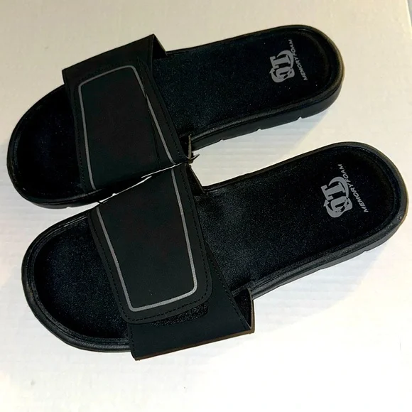 Men’s Revolution Slide Sandals Size Large 11/12‎ Memory Foam NEW