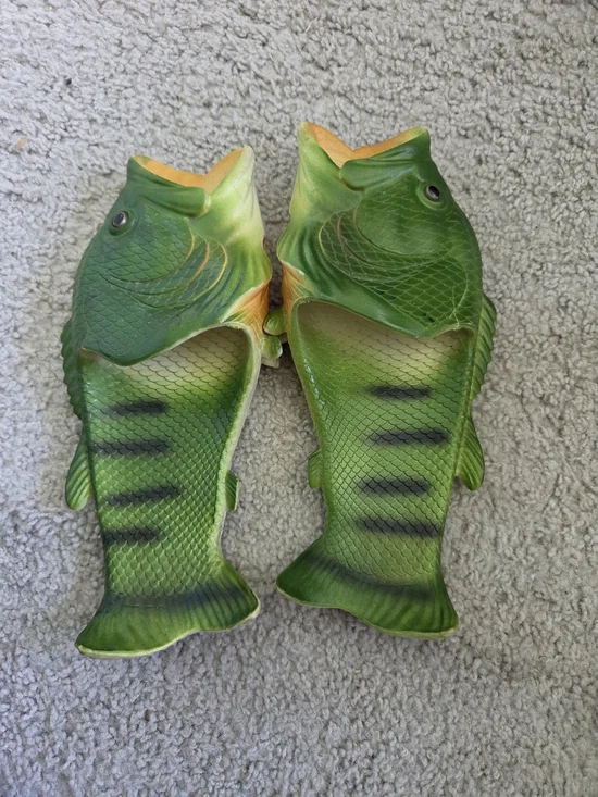 Green Fish-Shaped Men's Slip-On Sandals