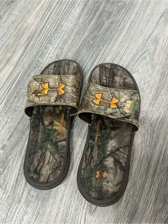 Under Armour men’s realtree camo ignite slides