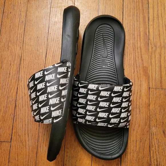 Nike Victori One Mens Slides Black White‎ Logo Print Sandals 10 Lounge Comfort