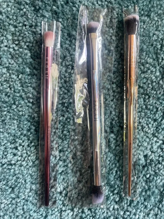 FARAH Beauty Brush Set 3 New