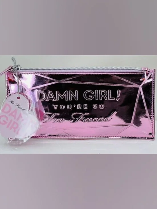 🧚‍♀️Too Faced Damn Girl Metallic Pink Makeup Bag NWT