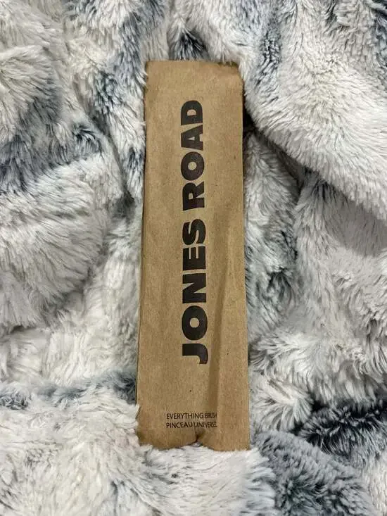 The Everything Brush: Full, Jones Road,